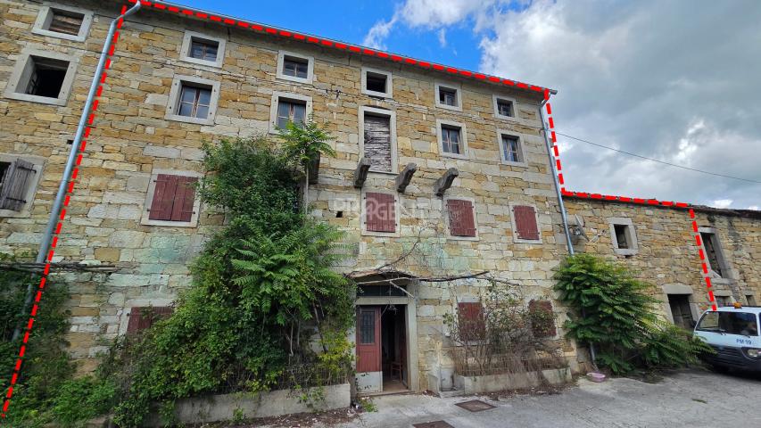 ISTRA, BUZET, KUĆA ZA ADAPTACIJU, PRODAJE SE