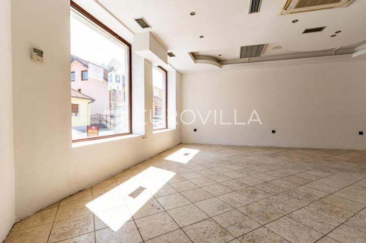 Požega, prostrani poslovni prostor za najam 94 m²