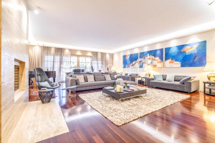 Zagreb, Šestine luksuzna vila neto 780 m² na zemljištu 1.550 m²