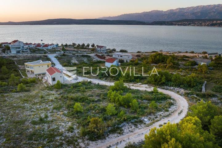 Zadar, Novigrad, atraktivno građevinsko zemljište sa panoramskim pogledom na more i Velebit