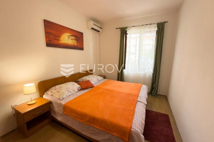 Krk, NAJAM, opremljen apartman 40 m² s osiguranom praonicom rublja