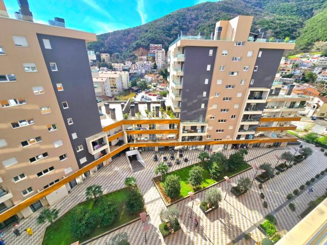 Na prodaju poslovni prostor od 27 m² u kompleksu The Old Bakery – Budva