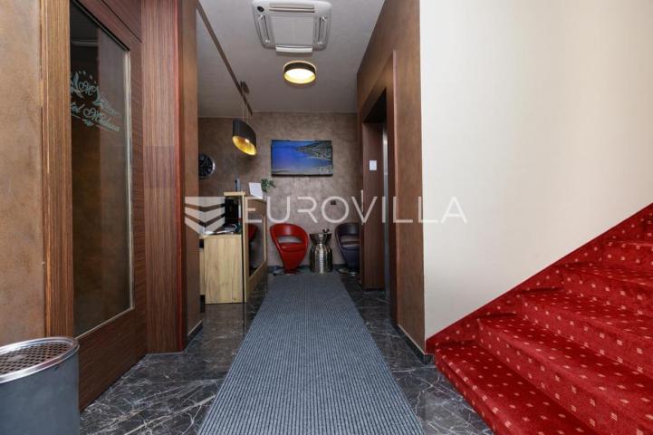 Senj, investicijska prilika: potpuno opremljen 4* hotel na top lokaciji