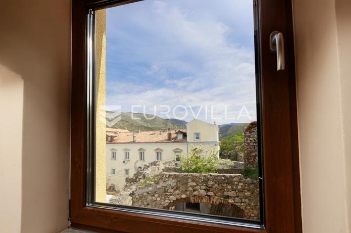 Senj, investicijska prilika: potpuno opremljen 4* hotel na top lokaciji