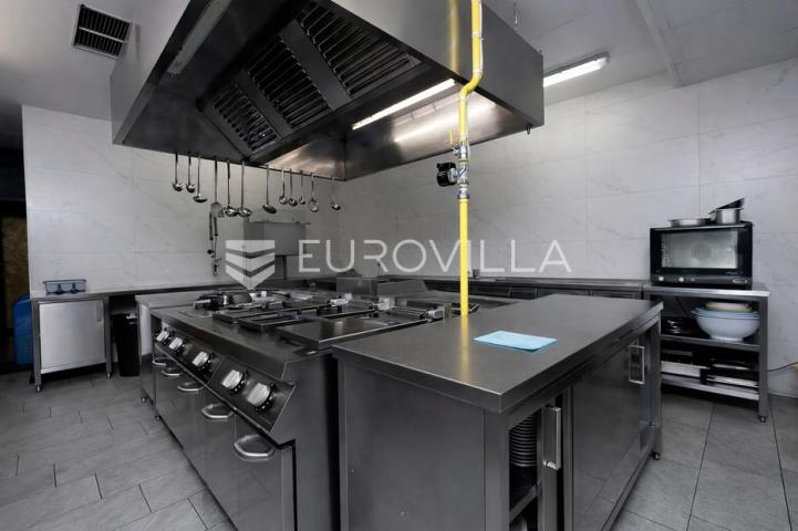 Senj, investicijska prilika: potpuno opremljen 4* hotel na top lokaciji