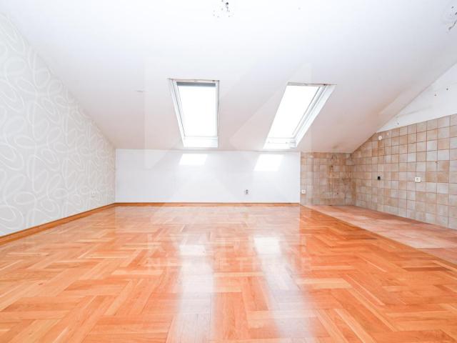 Prodaja, Jednosoban stan, Podgorica, Stari Aerodrom, 43m2