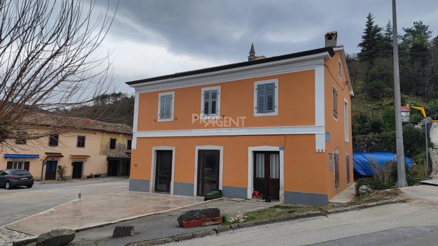ISTRA, BUZET, STAMBENO POSLOVNA ZGRADA, PRODAJE SE