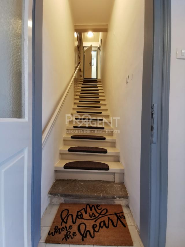 ISTRA, BUZET, STAMBENO POSLOVNA ZGRADA, PRODAJE SE