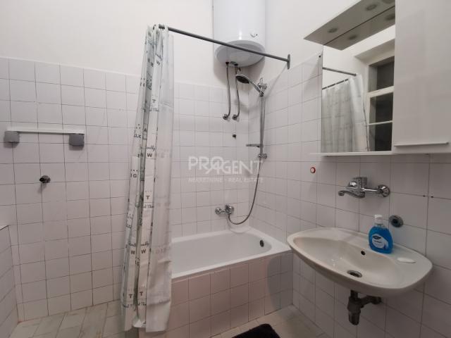 ISTRA, BUZET, STAMBENO POSLOVNA ZGRADA, PRODAJE SE