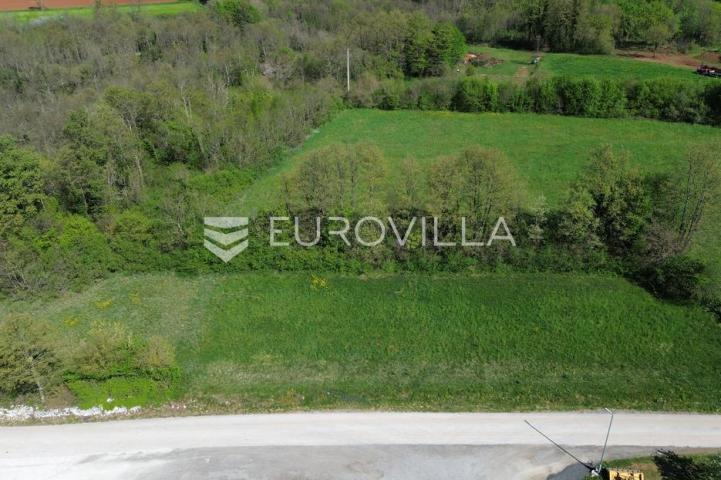Istra, Žminj, građevinsko zemljište na mirnoj poziciji