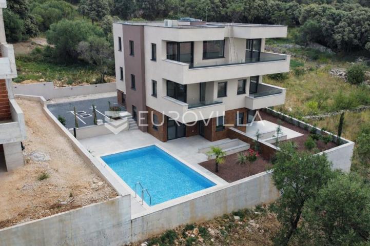 Pag, Jakišnica, apartman A2 s predivnim pogledom u luksuznoj novogradnji, 63,79 m²