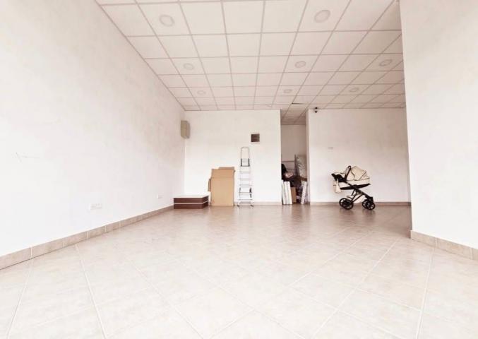 Izdaje se poslovni prostor 120 m² – Stari aerodrom, Podgorica