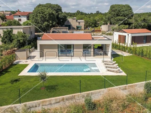 ISTRA, SVETI lOVREČ - Potpuno opremljena nova prizemnica s bazenom

ISTRIA, SVET