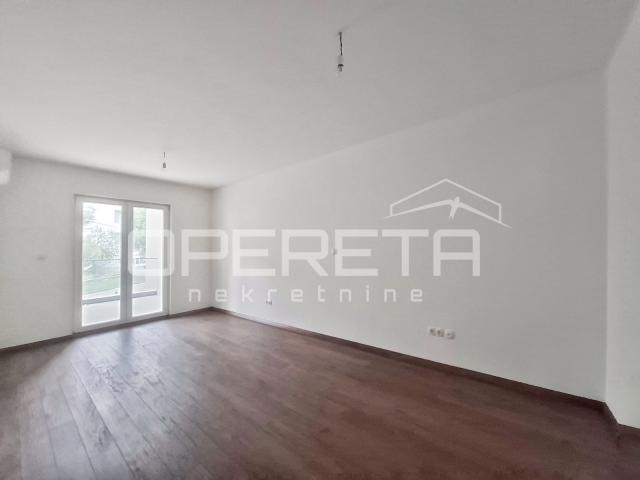 PRVI RED DO MORA – NOVOGRADNJA  – ČIOVO/OKRUG GORNJI