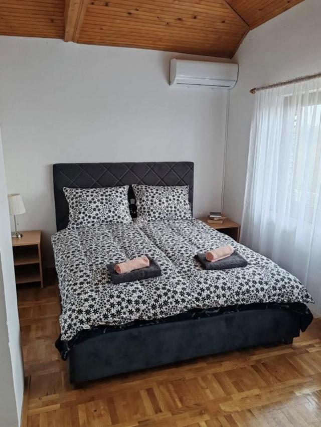 Vikendica Erdut - Jacuzzi - Odlična prilika!