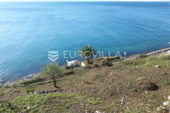 Omiš, Jesenice, građevinska parcela uz more