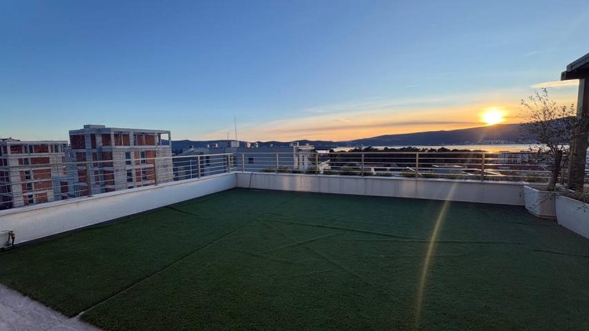 Prodaja, Stan, 104m2 , Tivat