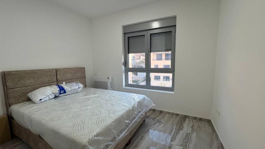 Prodaja, Stan, 104m2 , Tivat