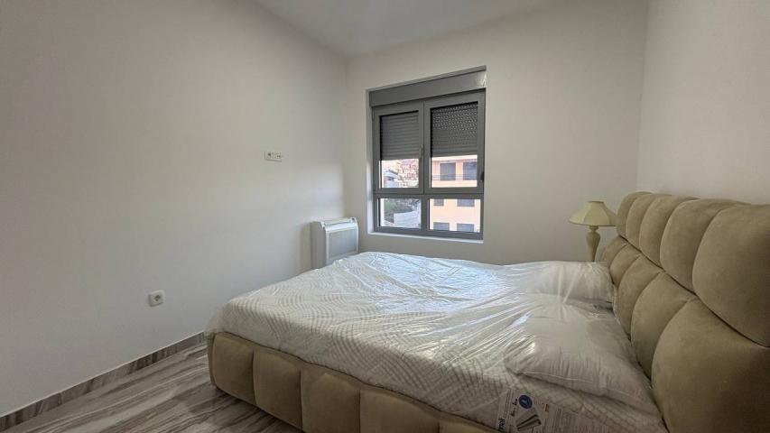 Prodaja, Stan, 104m2 , Tivat