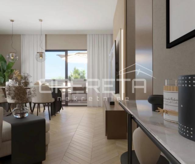 Split, Duilovo, rezidencijalni penthouse, privatni bazen, vrt, 300 m² vanjskih p