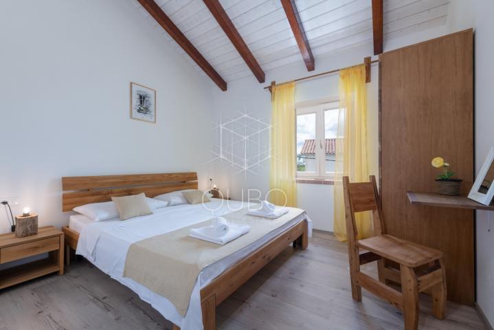 Krnica – istarska kamena vila s grijanim bazenom i jacuzzijem