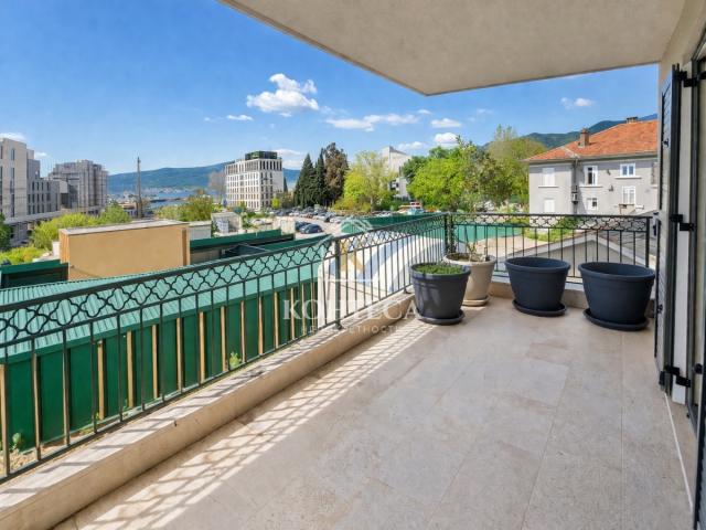 Luksuzan dvosoban stan sa pogledom na more - Seljanovo, Tivat