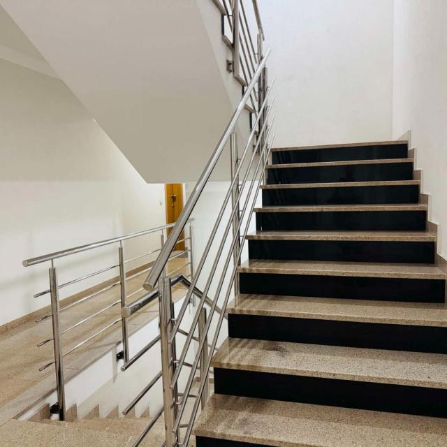 Podgorica, iza Delte – dvosoban namješten stan