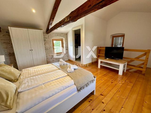ISTRA, POREČ - Kamena kuća u blizini Poreča