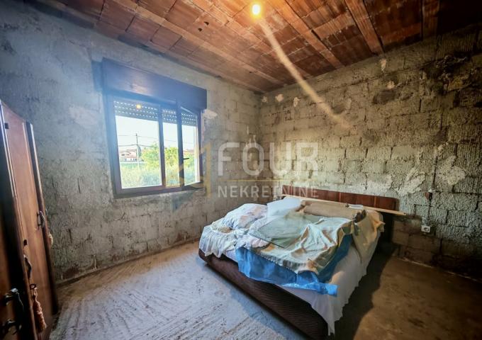 Istra, Galižana, samostojeća kuća, 190m2