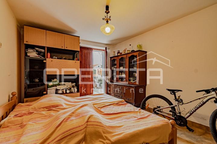 Kuća na atraktivnoj lokaciji, 240 m2, Lumbarda, otok Korčula