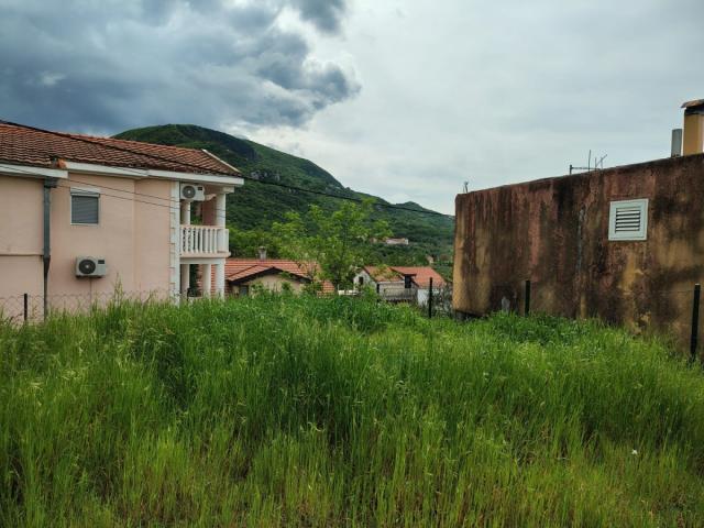 PLAC SA GRADKEVINSKOM DOZVOLOM 