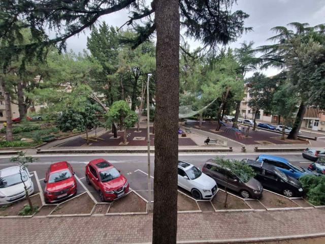 Dvosoban moderno opremljen stan 72m2 sa parking mestom na atraktivnoj lokaciji-Tivat, Porto Monteneg