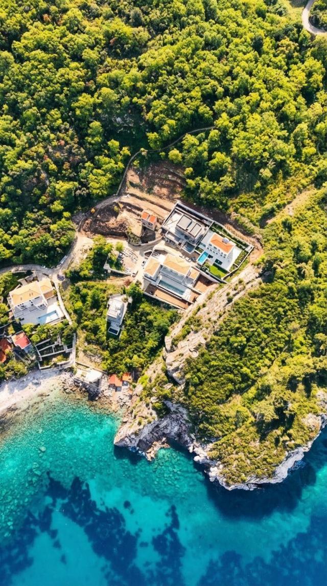 Rijeka Rezevica, Budva-Gradjevinsko zemljiste 1364m2 sa panoramskim pogledom