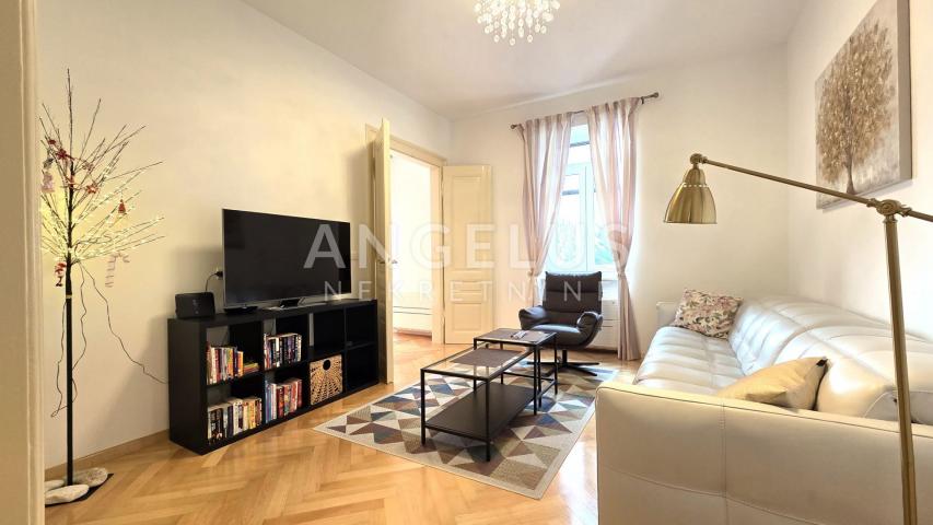Istra, Pula - stan s garažom, 90m2, prodaja!