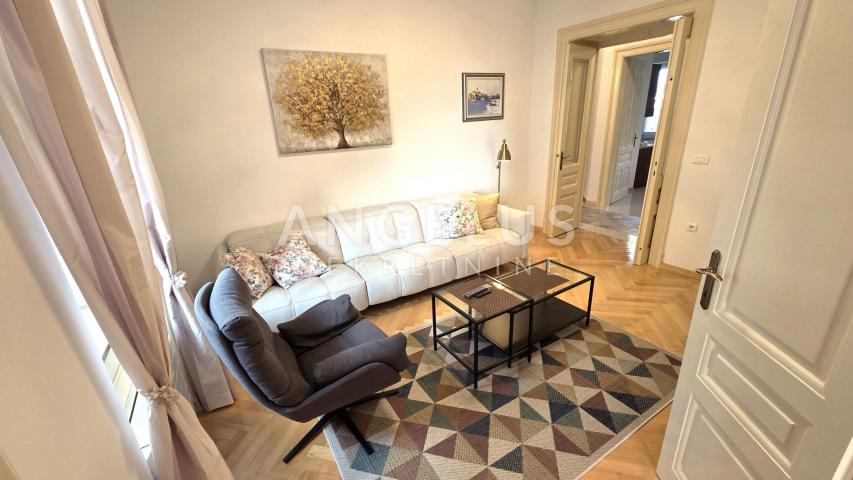 Istra, Pula - stan s garažom, 90m2, prodaja!
