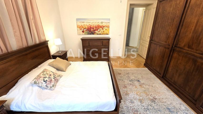 Istra, Pula - stan s garažom, 90m2, prodaja!
