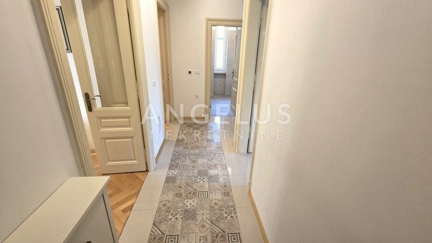 Istra, Pula - stan s garažom, 90m2, prodaja!