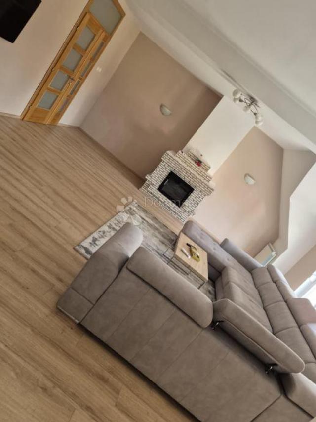 PRODAJA NOVOADAPTIRANE KUĆE S POSLOVNIM PROSTOROM, Novigrad Podravski, 282m2,  