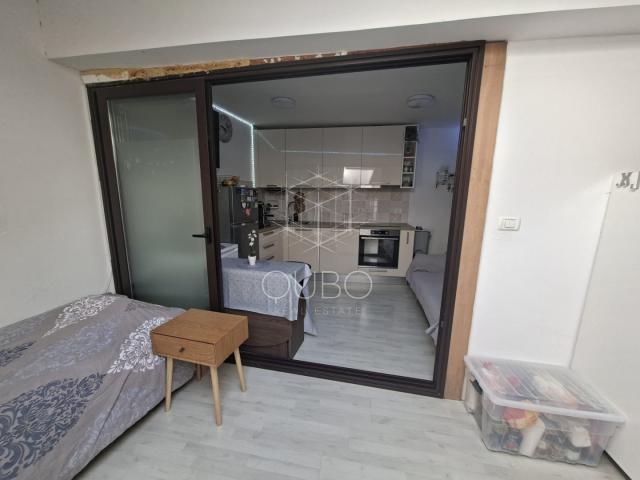 Rovinj – Stan u staroj jezgri s pogledom na more, dvije stambene jedinice, 72 m²