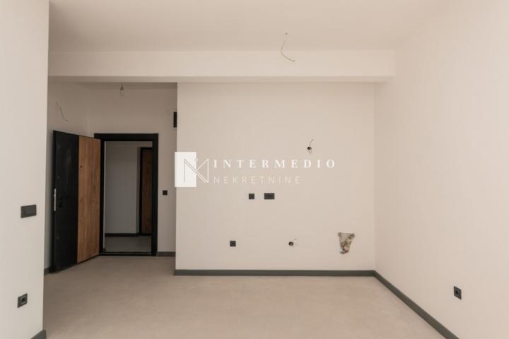 Prodaja jednosobnog stana 41m² sa pogledom na more i garažom – Kumbor, Herceg No