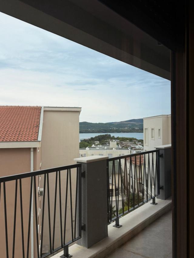 Jednosoban stan sa pogledom na more -Kava-Tivat