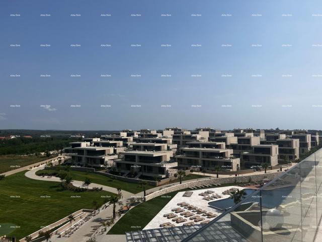 Wohnung Verkauf von Wohnungen - Luxuriöses Resort mit Dach-Infinity-Pool! Umag!