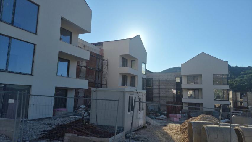 Jednosoban stan 51 m² u izgradnji  – Radanovići, Kotor
