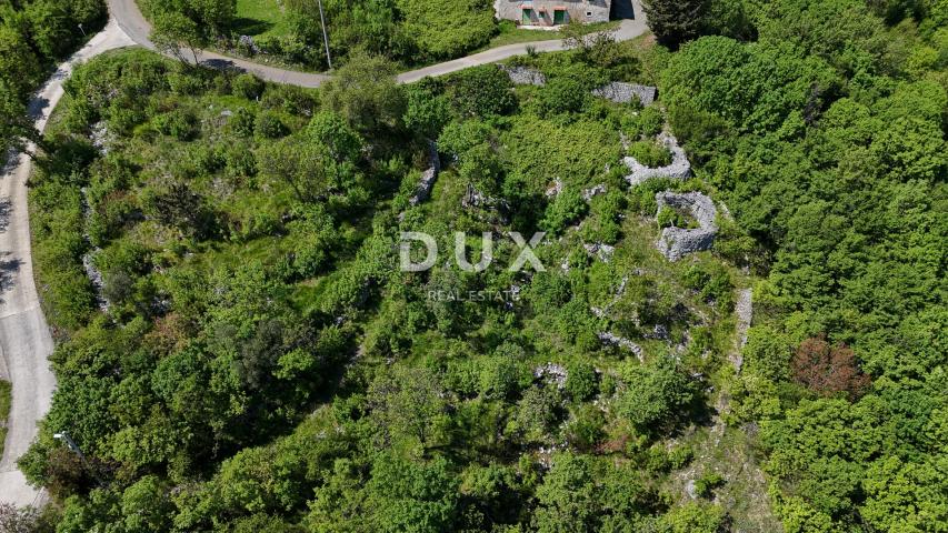 OPATIJA, BRSEČ (okolica) - Građevinsko zemljište 1173 m2 s projektnom dokumentacijom i fantastičnim 