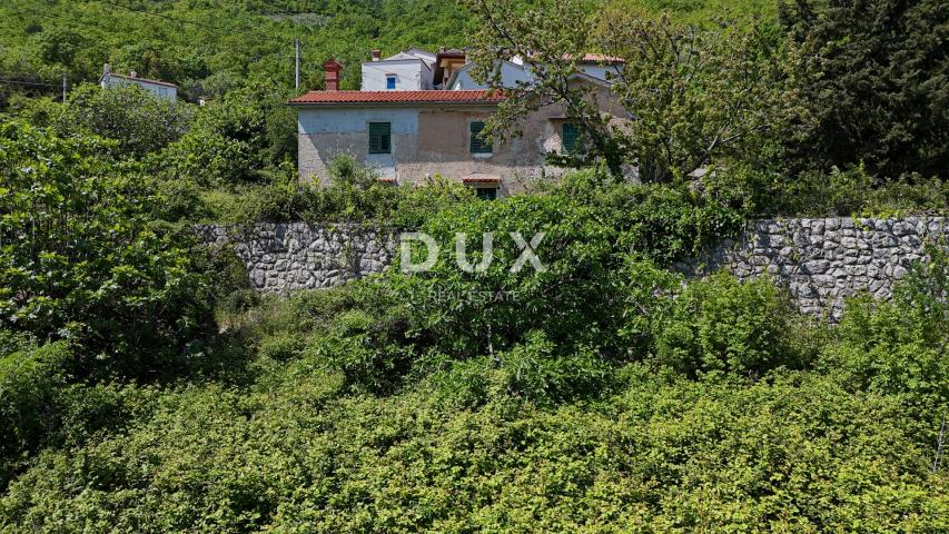 OPATIJA, BRSEČ (okolica) - Građevinsko zemljište 1173 m2 s projektnom dokumentacijom i fantastičnim 