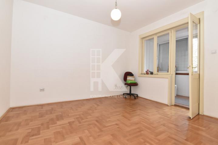 Izdavanje, Jednosoban stan, Podgorica, Centar, 40m2