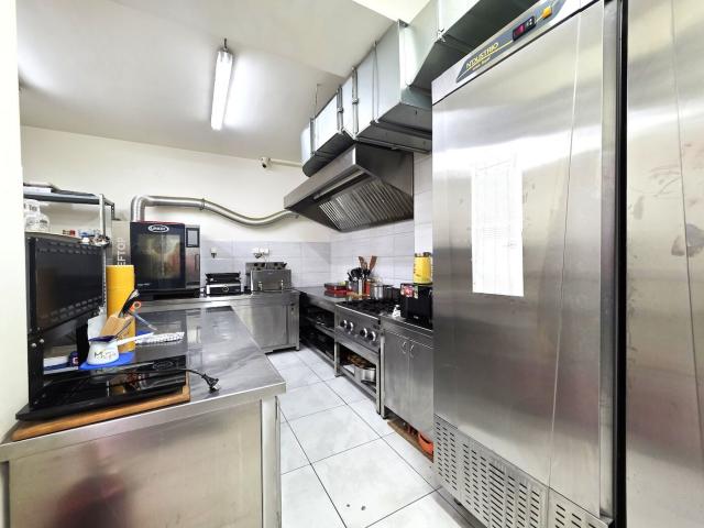 Poslovni prostor, 43m2, City kvart, Podgorica