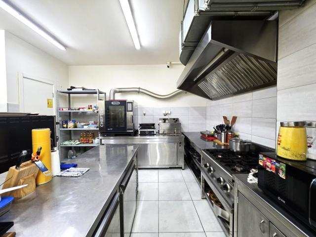 Poslovni prostor, 43m2, City kvart, Podgorica