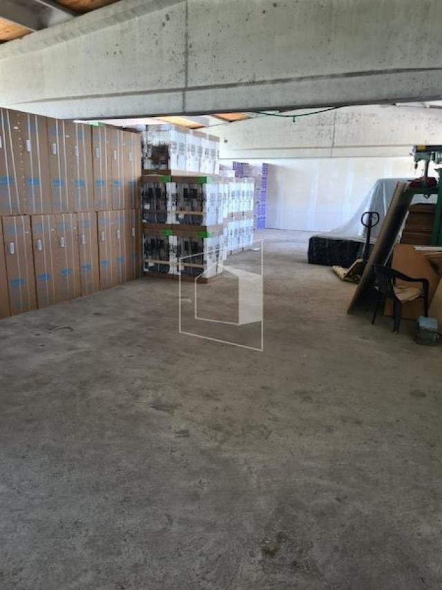 Magacin, 350m2, Kuće Rakića, Podgorica