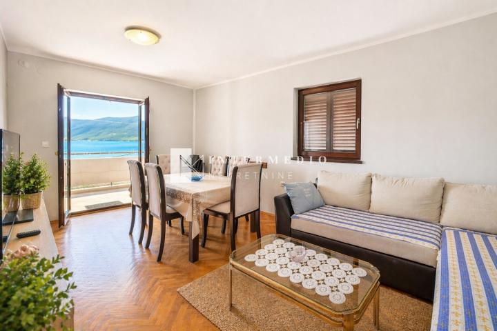 Dvosoban stan prvi red do mora – Baošići